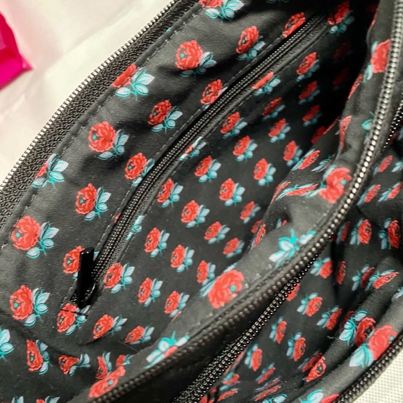 NWT Vera Bradley small bag and card case - Picture 4 of 8